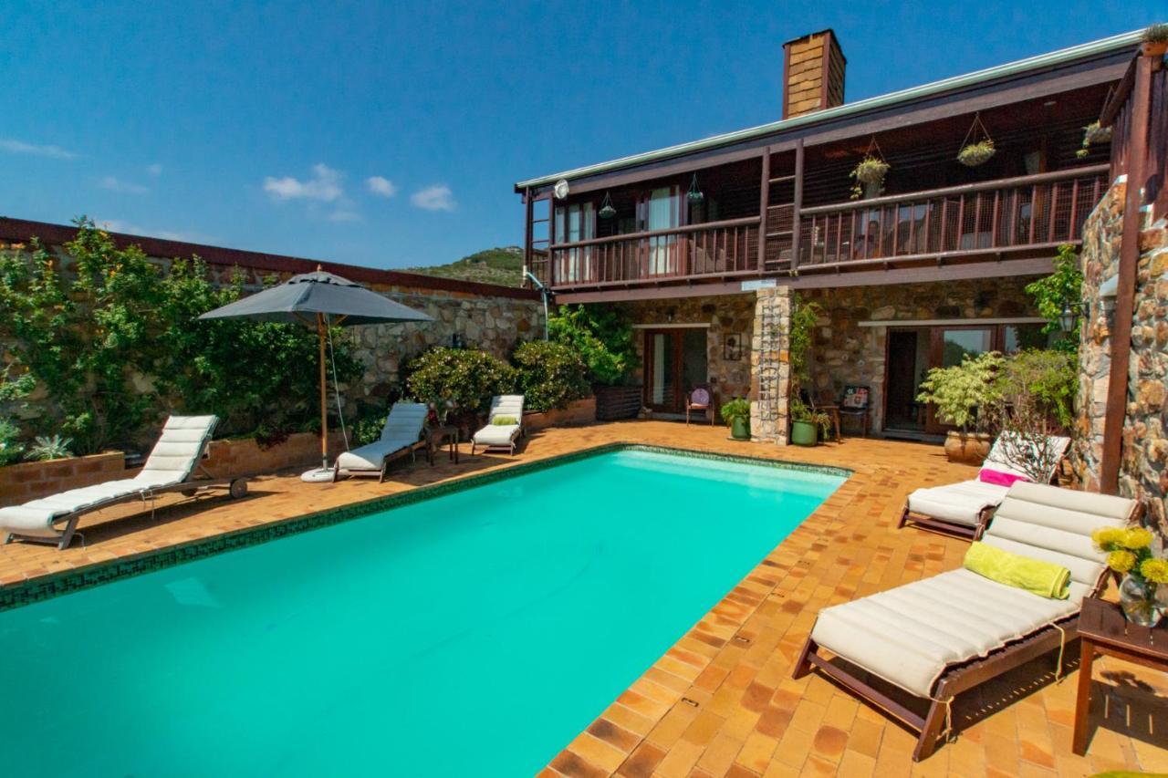 Makapa Lodge เคปทาวน์ ภายนอก รูปภาพ