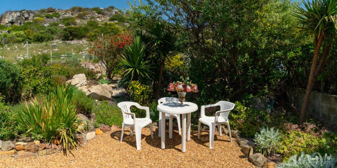 Makapa Lodge เคปทาวน์ ภายนอก รูปภาพ